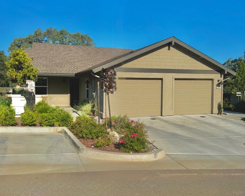 2630 Commons Place, Auburn, CA, 95603 | Card Image