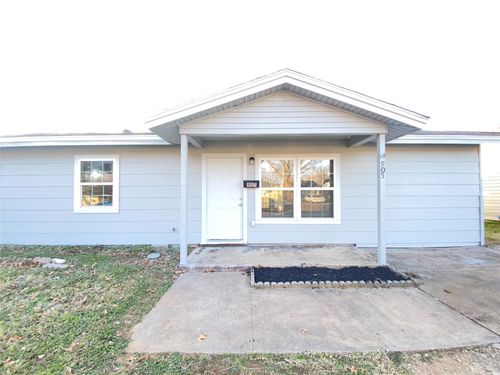 905 Milam Dr, Euless, TX, 76039-3208 | Card Image