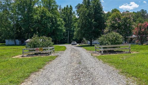 185 Bells Lane, Ronda, NC, 28670 | Card Image