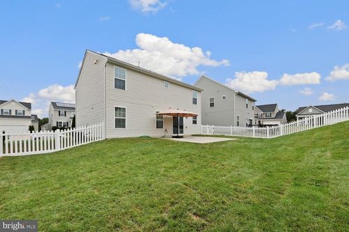 9103 Wood Creek Cir, FREDERICKSBURG, VA, 22407-9266 | Card Image