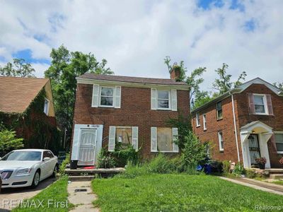 16191 Tracey Street, Home with 3 bedrooms, 1 bathrooms and null parking in Detroit MI | Image 1