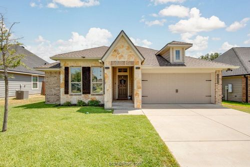 2030 Dumfries Dr, Bryan, TX, 77807-1471 | Card Image