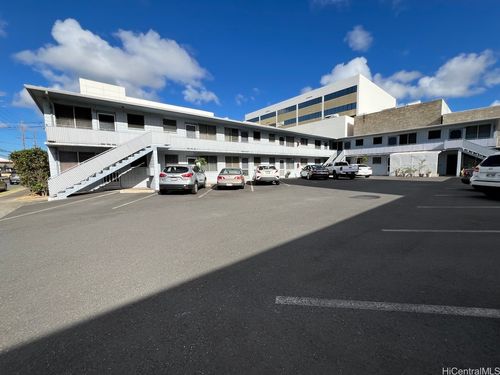 apt-6-1920 Young St, Honolulu, HI, 96826-2118 | Card Image