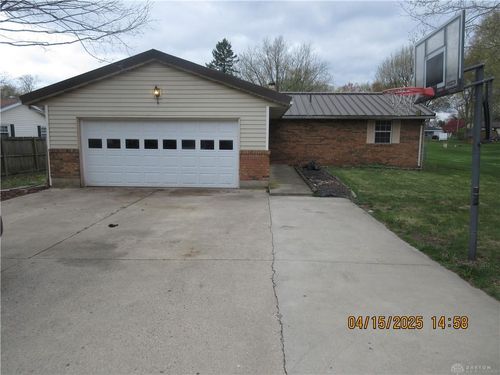 157 Oaksmere St, Springfield, OH, 45503-5446 | Card Image