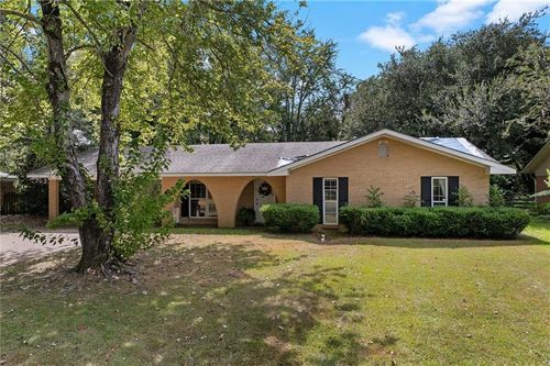 613 Marion St, Natchitoches, LA, 71457-5519 | Card Image