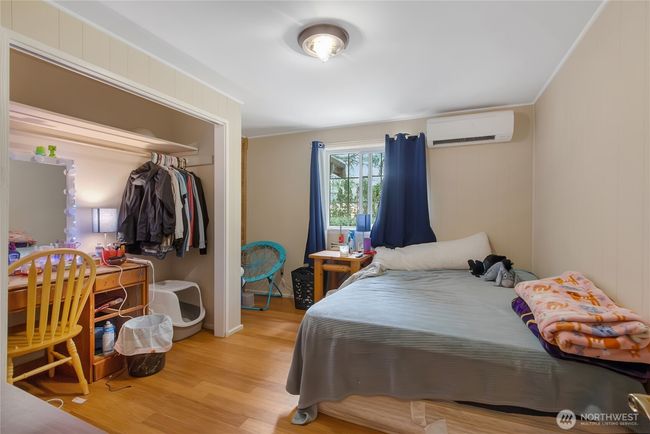 Also freshly painted, bedroom #3 | Image 20