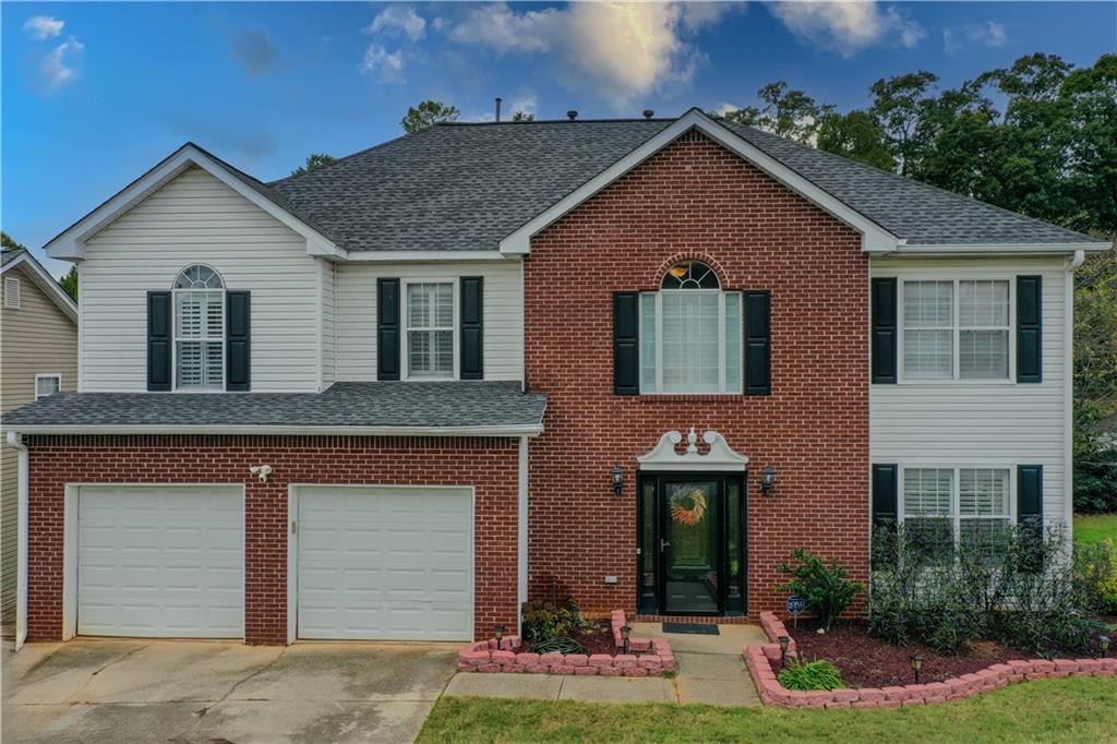 Mayfair Crossing Dr, Lithonia, GA 30038