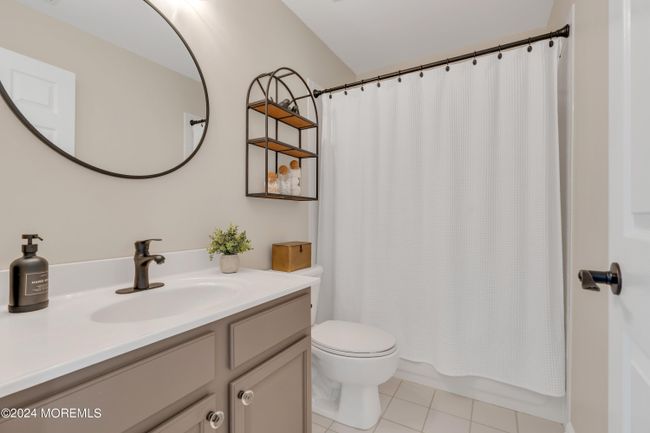 169 Shinnecock Dr, Condo with 3 bedrooms, 3 bathrooms and null parking in Manalapan NJ | Image 24