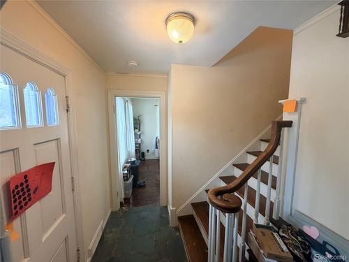 2122 Cedar St, Holt, MI, 48842-1458 | Card Image