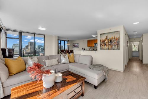 902-5933 Cooney Rd, Richmond, BC, V6X4H3 | Card Image