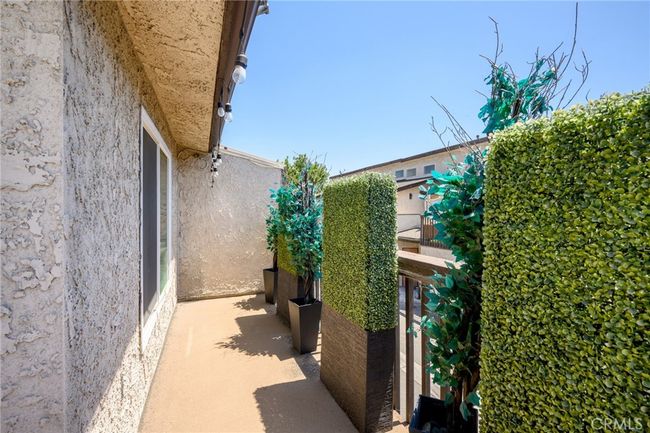5 - 3827 W Avenue 41, Condo with 3 bedrooms, 3 bathrooms and 2 parking in LOS ANGELES CA | Image 26