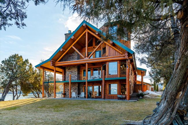 East facing side of home. | Image 19