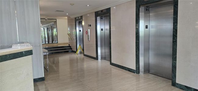 APT-204 - 1408 Brickell Bay Dr, Condo with 1 bedrooms, 1 bathrooms and null parking in Miami FL | Image 9