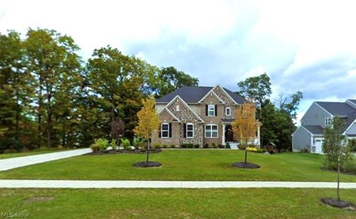 12554 Meadowview Dr, North Royalton, OH, 44133-1116 | Card Image