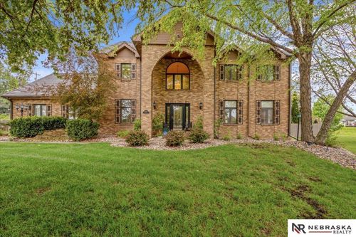 16767 J Cir, Omaha, NE, 68135-1329 | Card Image