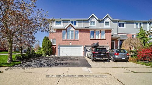 123 Middlemiss Cres, Cambridge, ON, N1T1R5 | Card Image