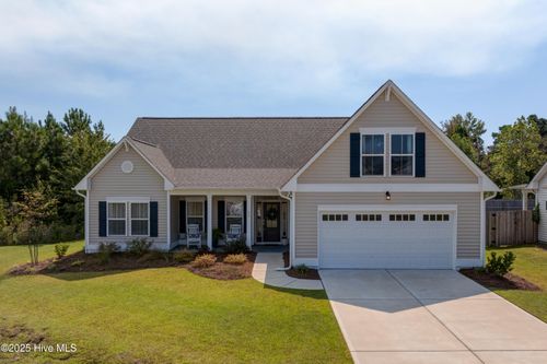 49 W Hennings Way, Hampstead, NC, 28443-3039 | Card Image