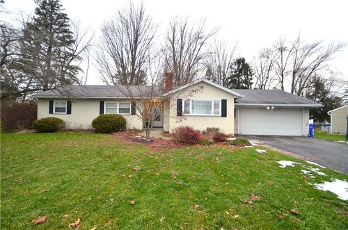 2060 Westside Drive, Ogden, NY, 14624 | Card Image