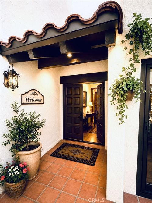 313 Diamond Ave, Newport Beach, CA, 92662-1117 | Card Image