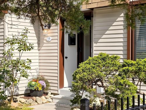 25-189 Springhead Gdns, Richmond Hill, ON, L4C5C7 | Card Image