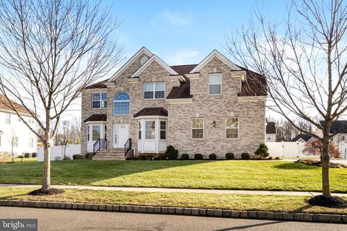 5 Opal Drive, ROBBINSVILLE, NJ, 08691 | Card Image