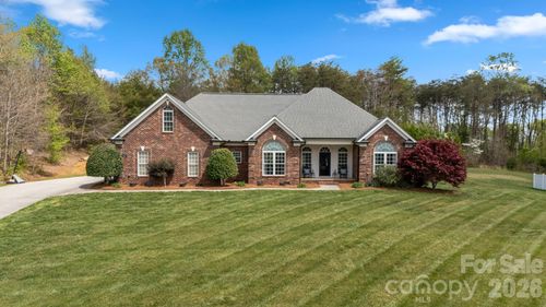 2472 Genelia Dr, Claremont, NC, 28610-9540 | Card Image