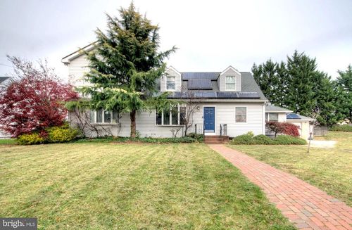 10 Linden Rd, Bordentown, NJ, 08505-1508 | Card Image