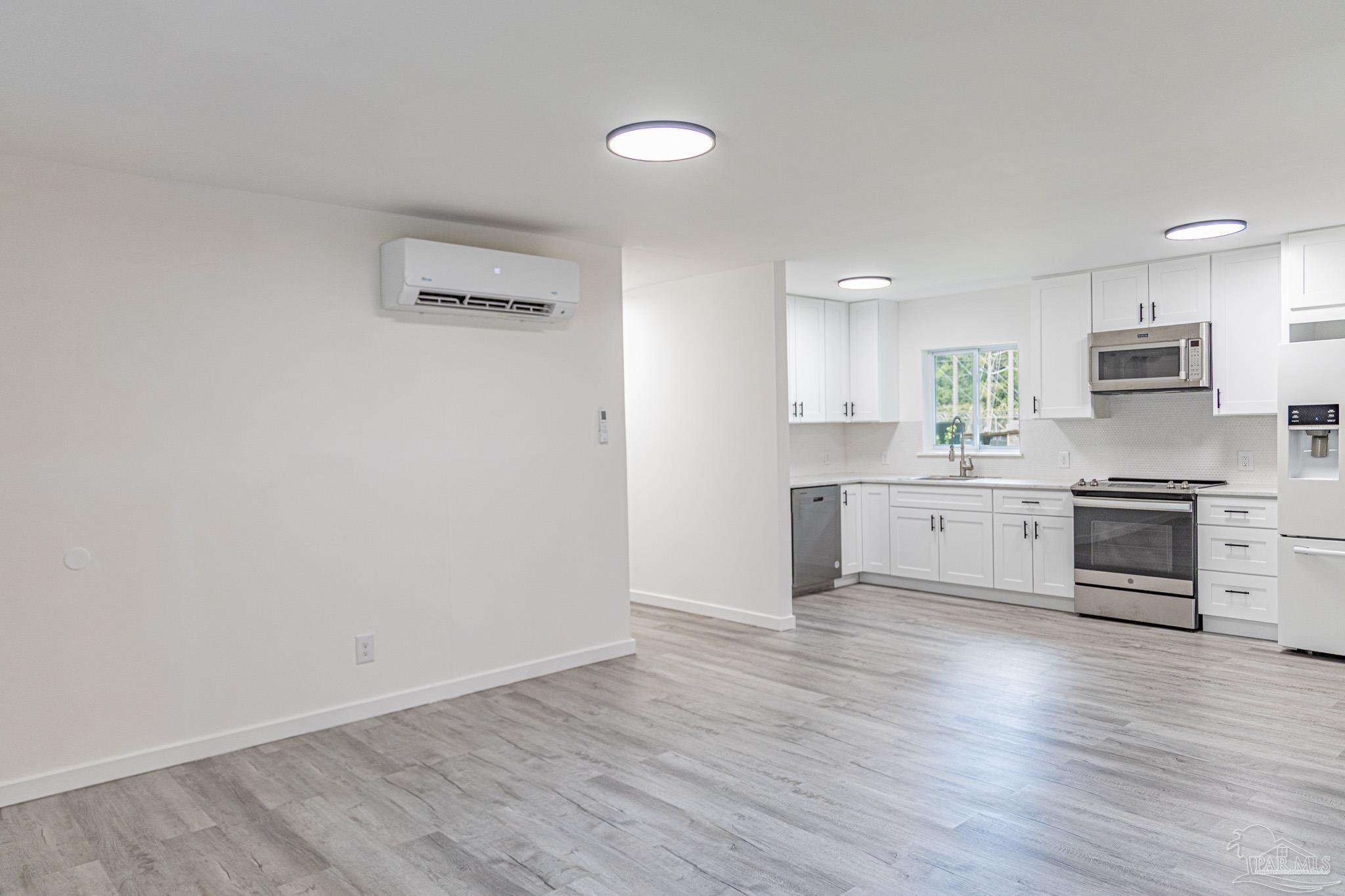 Residential Lease in Pensacola 4