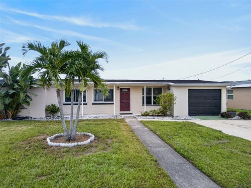530 Lindley Ter, Port Charlotte, FL, 33952-8355 | Card Image