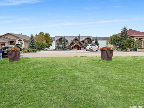 11 Aaron Drive, North Qu'Appelle Rm No. 187, SK, S0G1S0 | Card Image