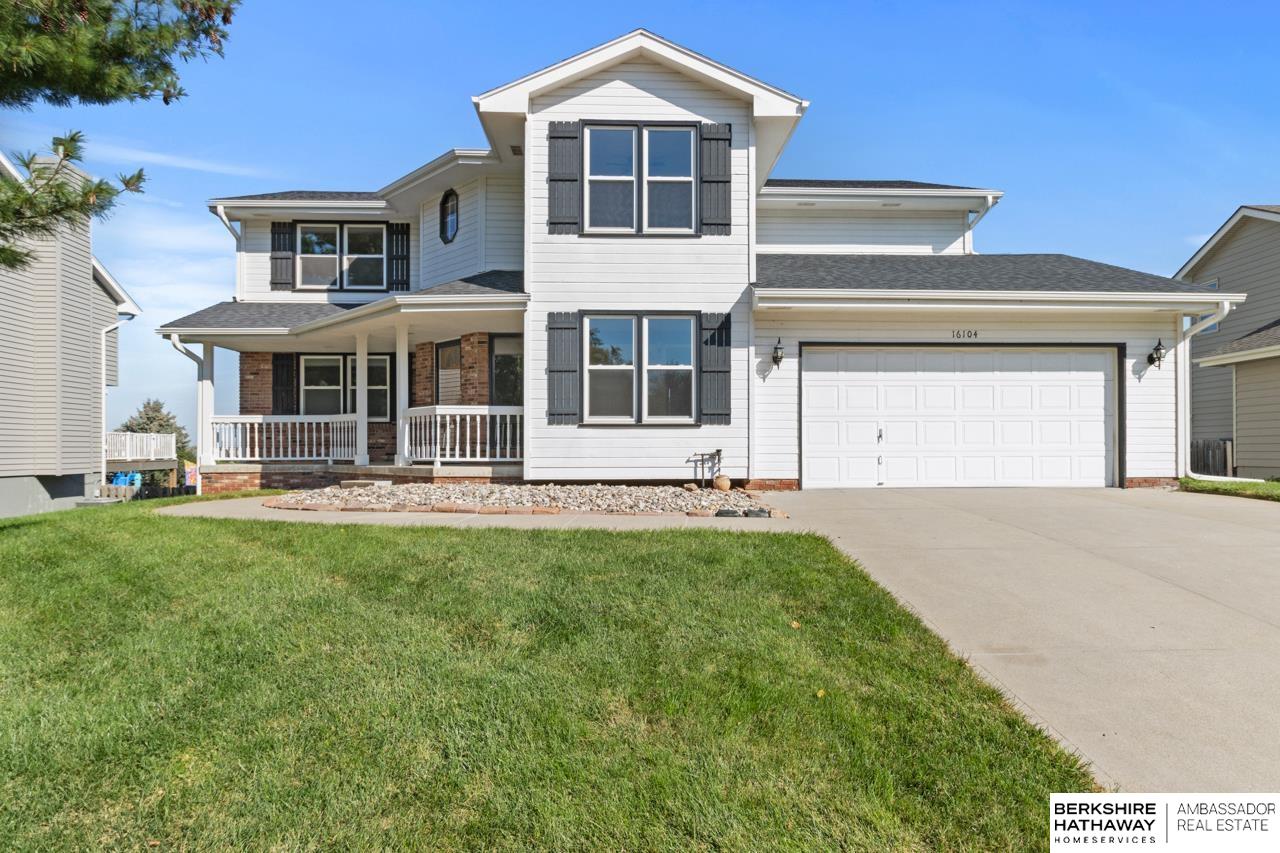 Chicago St, Omaha, NE 68118