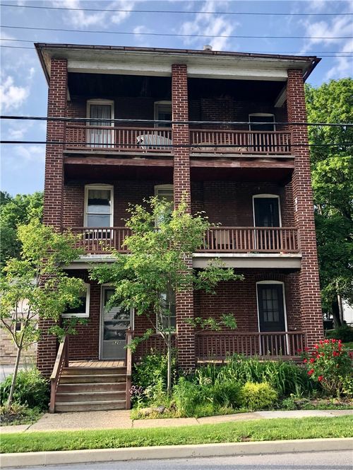 525 School Street/190 Wherle Way, Indiana Boro, PA, 15701 | Card Image
