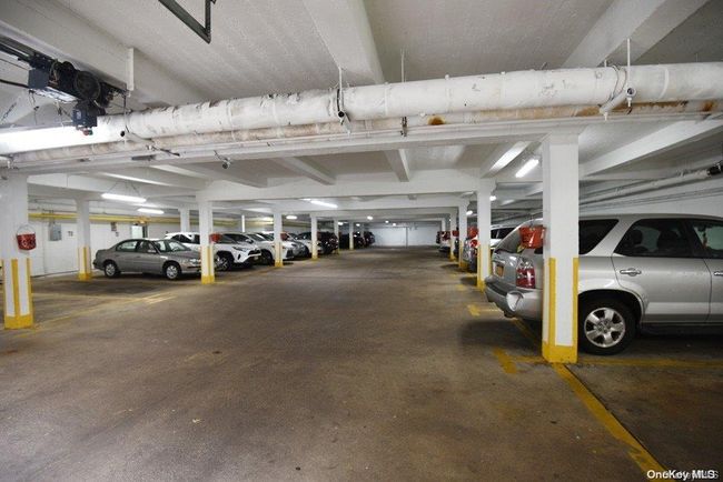 Garage (waitlist) | Image 24