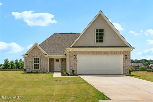 7657 Ridgefield Drive, Horn Lake, MS, 38637 | Card Image