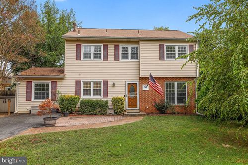 30 Millcrest Ct, DERWOOD, MD, 20855-1229 | Card Image