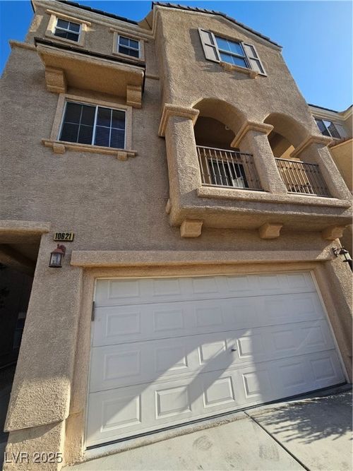 10621 Nevada Falls Avenue, Las Vegas, NV, 89129 | Card Image