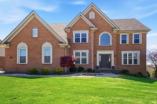 5558 Eden Ridge Drive, Cincinnati, OH, 45247 | Card Image