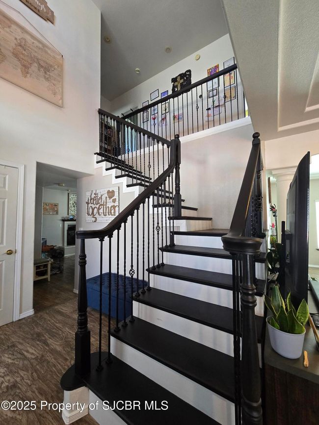 staircase | Image 6