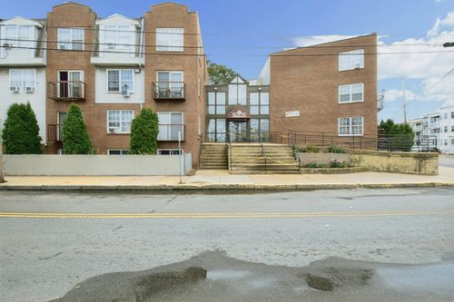 21-20 Knox, Lawrence, MA, 01603 | Card Image