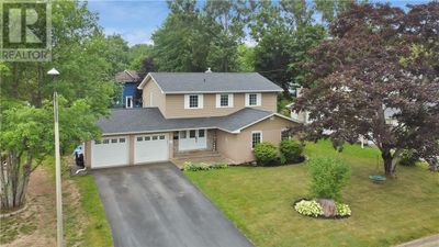 405 Mcallister Rd, House other with 4 bedrooms, 4 bathrooms and null parking in Riverview NB | Image 2