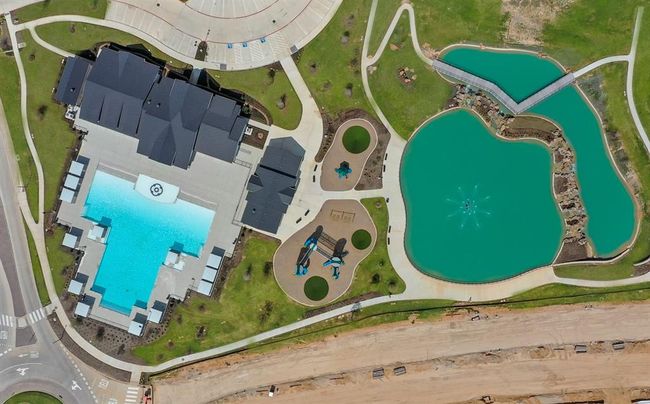 *Images and 3*Images and 3D tour are for illustration only and options may vary from home as built.D tour are for illustration only and options may vary from home as built. | Image 45