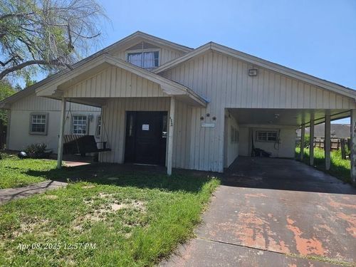 1006 E 12th St, Mission, TX, 78572-4421 | Card Image