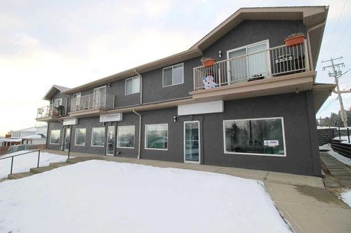 1-4920 45 Ave, Sylvan Lake, AB, T4S1J9 | Card Image