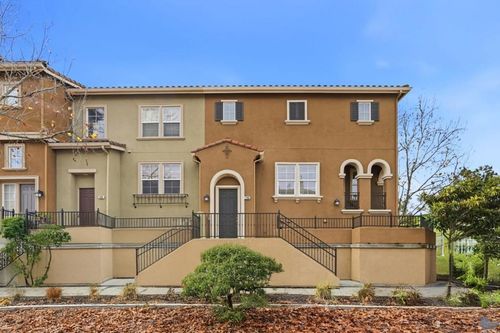 798 Adeline Pl, San Jose, CA, 95136-4892 | Card Image