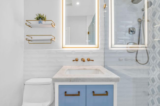 Guest Bathroom | Image 30