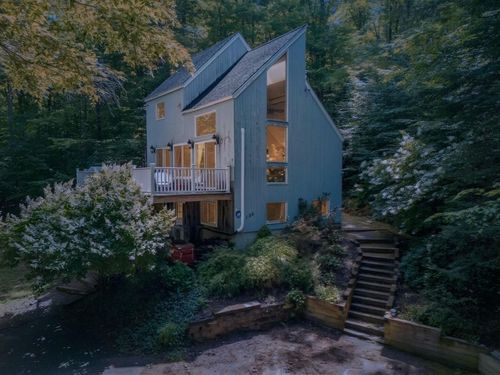 136 Summit Dr, Campton, NH, 03223-5305 | Card Image