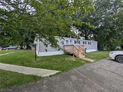 116-100 Chaucer, Elyria, OH, 44035 | Card Image