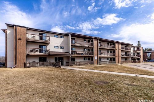 208-211 Tait Place, Saskatoon, SK, S7H5L5 | Card Image