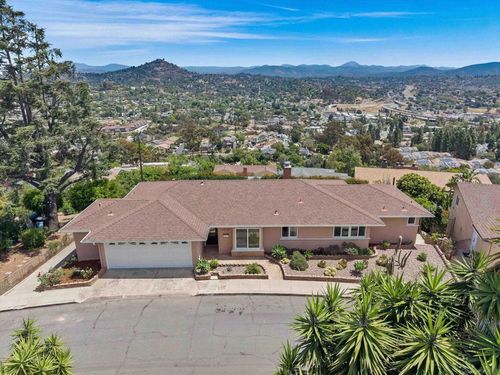 4258 Summit Dr, La Mesa, CA, 91941-7841 | Card Image