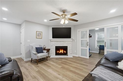 1701 Parkaire Xing, Marietta, GA, 30068 | Card Image